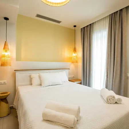 Aparthotel Onyro 4*
